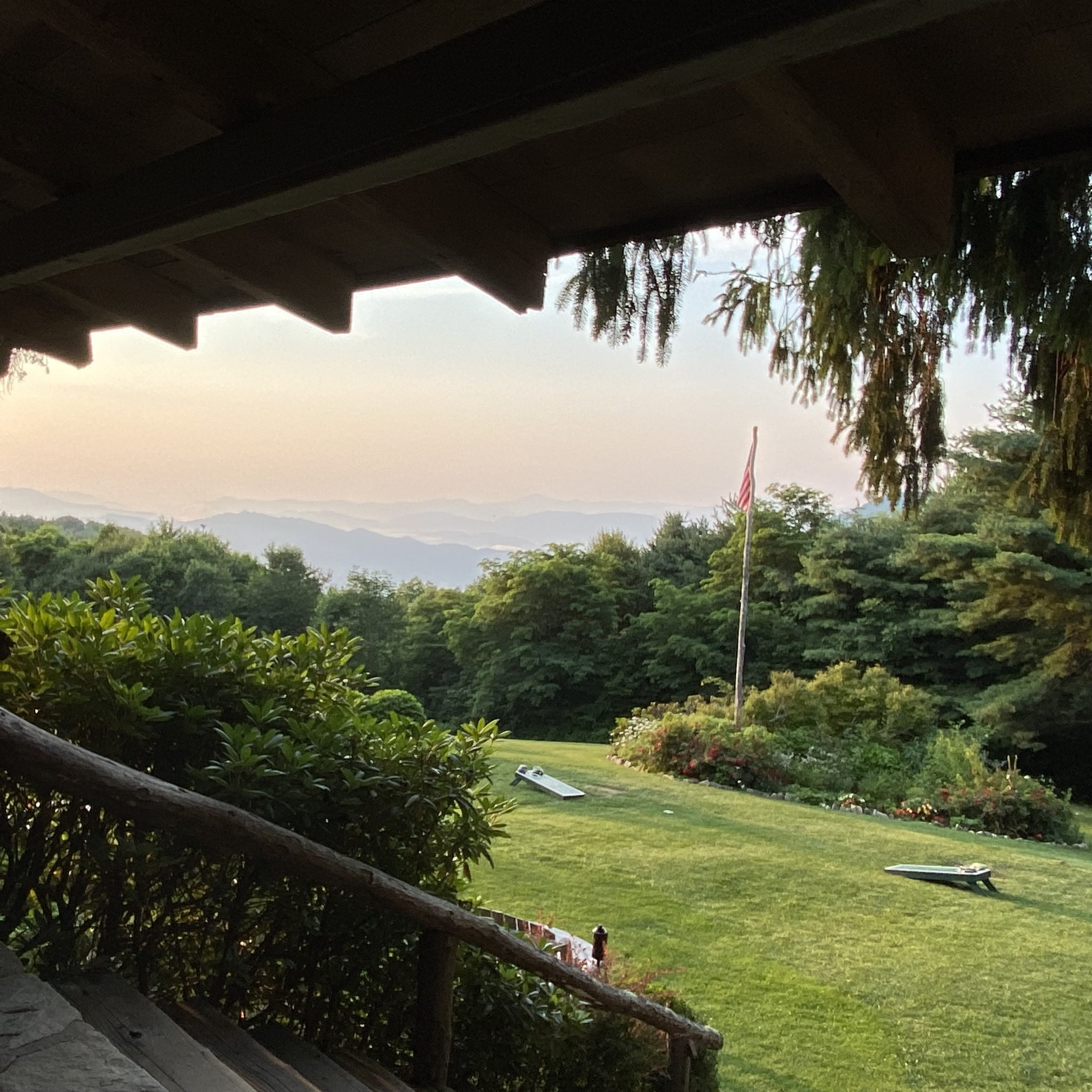 Travel The Swag Hotel